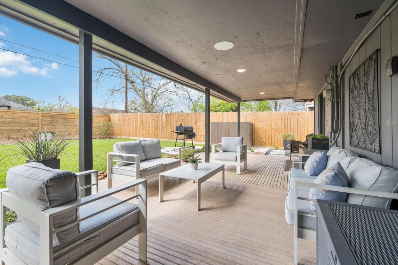 The Gated Modern Home Near Nrg And Medical Center Houston Exteriér fotografie